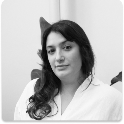 Equipo creativo de Grool Studio especializado en diseño y marketing digita